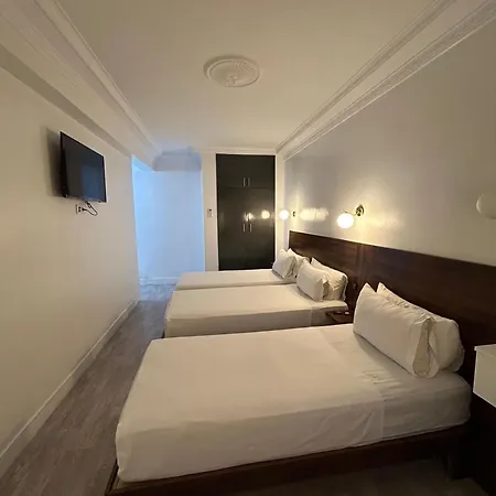 Crystal Hotel-2